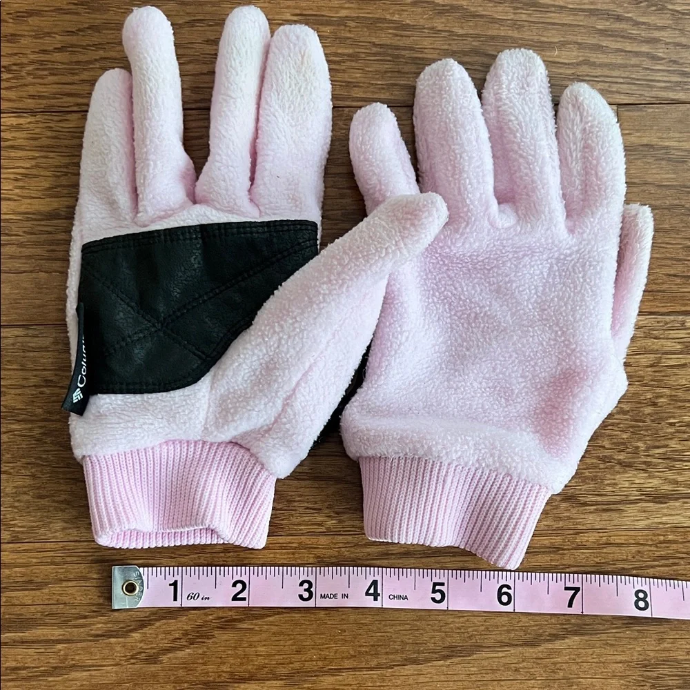 Columbia Kids Mittens in Soft Pink and Black